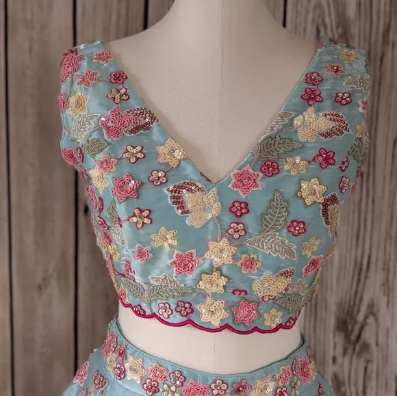 Beautiful Indian wedding embroidered floral | Pastel Blue color Lehenga choli - Picture 4 of 15